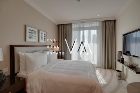 Apartment in Downtown Dubai (Downtown Burj Dubai), Dubai 2 bedrooms, 139.81 sq.m. № 52779 - photo 14