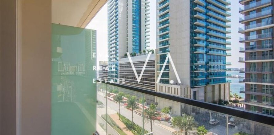 Apartment in EMAAR Beachfront, Dubai Harbour, Dubai 1 bedroom, 68.84 sq.m. № 52791
