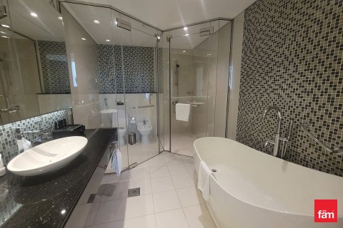 Apartment in Downtown Dubai (Downtown Burj Dubai), Dubai 3 bedrooms, 200.5 sq.m. № 58244 - photo 17