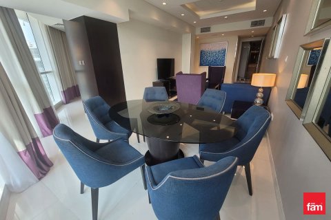 Apartment in Downtown Dubai (Downtown Burj Dubai), Dubai 3 bedrooms, 200.5 sq.m. № 58244 - photo 4