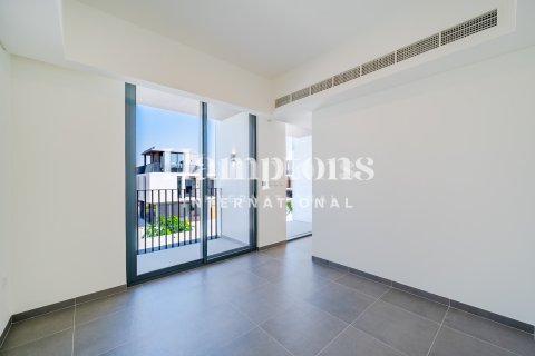 Townhouse in Arabian Ranches 3, Dubai 4 bedrooms, 306.02248200 sq.m. № 139440 - photo 13