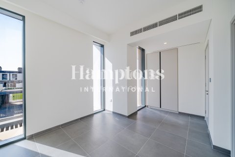 Townhouse in Arabian Ranches 3, Dubai 4 bedrooms, 306.02248200 sq.m. № 139440 - photo 10