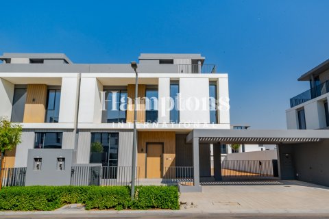 Townhouse in Arabian Ranches 3, Dubai 4 bedrooms, 306.02248200 sq.m. № 139440 - photo 20
