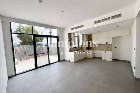 Townhouse in Ruba, Arabian Ranches 3, Dubai 3 bedrooms, 144.83577700 sq.m. № 139442 - photo 7