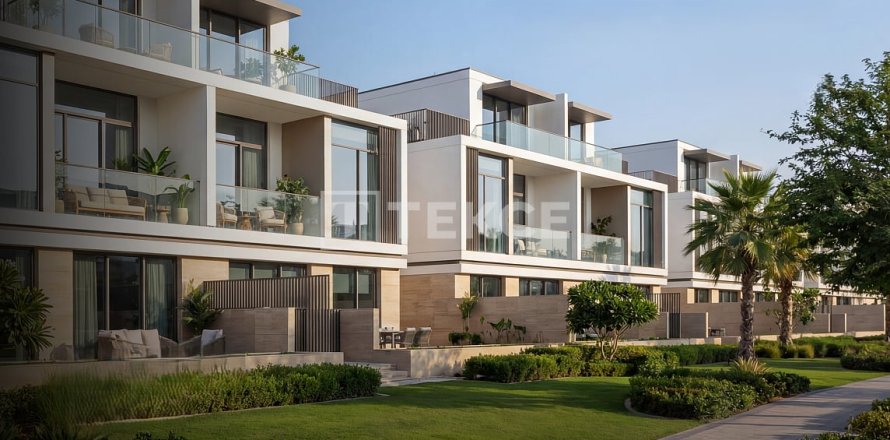 تاون هاوس في Dubai Land, دبي 4 غرف نوم, 252 م² رقم 139438