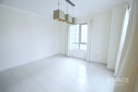 Снять в аренду квартиру в Даунтаун Дубай (Даунтаун Бурдж Дубай), Дубай: 2 спальни, 138м², № 71344 - фото 6