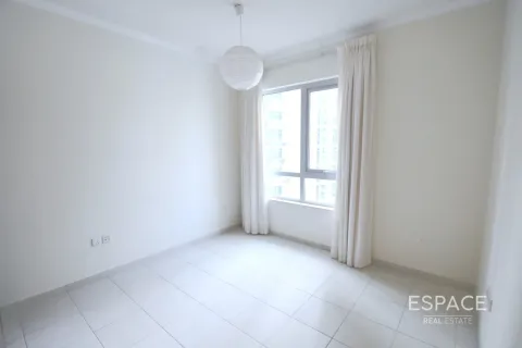 Снять в аренду квартиру в Даунтаун Дубай (Даунтаун Бурдж Дубай), Дубай: 2 спальни, 138м², № 71344 - фото 10