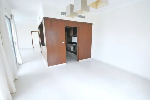 Снять в аренду квартиру в Даунтаун Дубай (Даунтаун Бурдж Дубай), Дубай: 2 спальни, 138м², № 71344 - фото 7