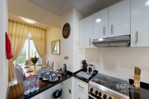 Townhouse in Dubai 3 bedrooms, 112 sq.m. № 71357 - photo 6