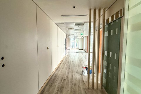 Bureau à Dubai, 127 m², № 72399 - photo 14