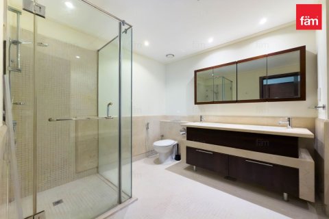 Apartment in Downtown Dubai (Downtown Burj Dubai), Dubai 2 bedrooms, 134.1 sq.m. № 118261 - photo 8
