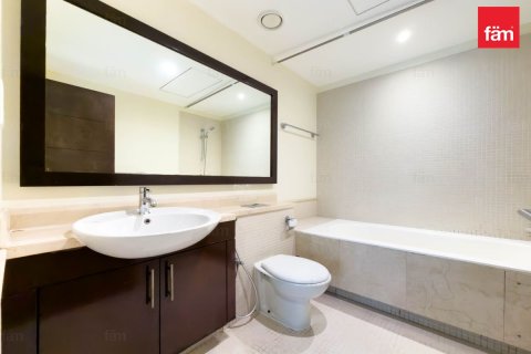 Apartment in Downtown Dubai (Downtown Burj Dubai), Dubai 2 bedrooms, 134.1 sq.m. № 118261 - photo 12