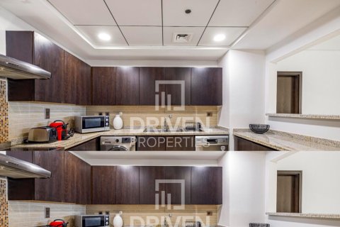 Apartment in The Crescent, Palm Jumeirah, Dubai 2 bedrooms, 181.72 sq.m. № 128719 - photo 16