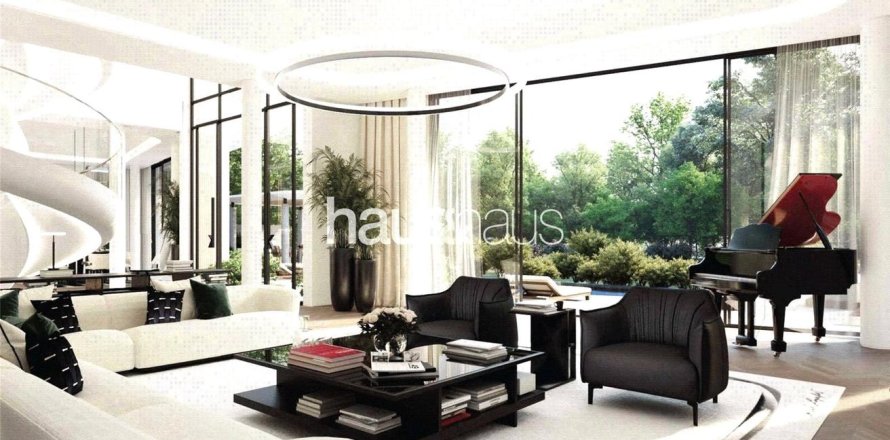 Villa in Nadd Al Sheba, Dubai 6 bedrooms, 1054 sq.m. № 43327