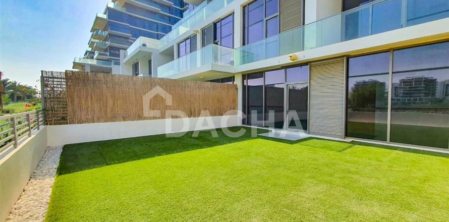 Adosado en DAMAC Hills (Akoya by DAMAC), Dubai, 2 dormitorios, 172.4 m², № 6761
