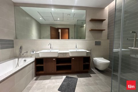 Снять в аренду квартиру в Аль-Кифафе, Дубай: 2 спальни, 177.8м², № 71551 - фото 6