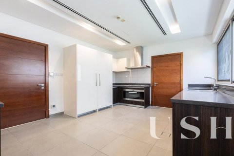 Купить виллу в District One, Мохаммед Бин Рашид Сити, Дубай: 5 спален, 847м², № 39536 - фото 15