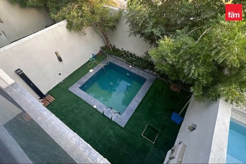 Villa en Al Furjan, Dubai, 3 dormitorios, 177.5 m², № 117751 - foto 4