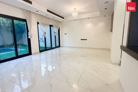 Villa en Al Furjan, Dubai, 3 dormitorios, 177.5 m², № 117751