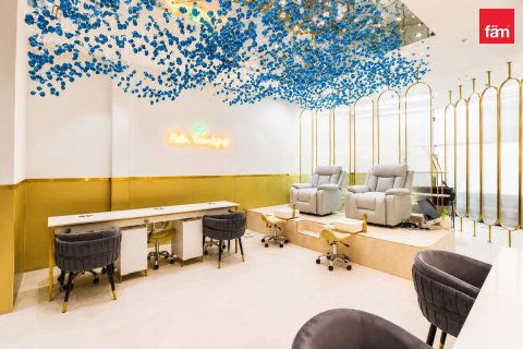 Magasin à Business Bay, Dubai, 123.8 m², № 117752 - photo 7