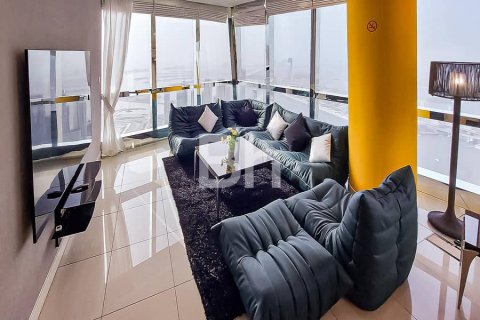 Apartment in Dubai Marina, Dubai 2 bedrooms, 143 sq.m. № 24987 - photo 7