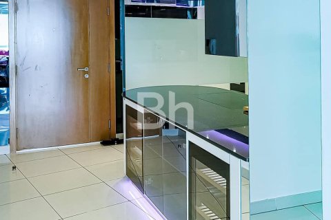 Apartment in Dubai Marina, Dubai 2 bedrooms, 143 sq.m. № 24987 - photo 17