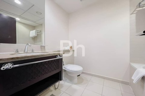 Apartment in Downtown Dubai (Downtown Burj Dubai), Dubai 3 bedrooms, 193 sq.m. № 24989 - photo 11