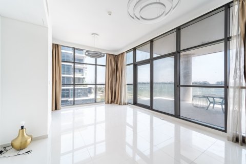 Apartment in Dubai 2 bedrooms, 168 sq.m. № 97011