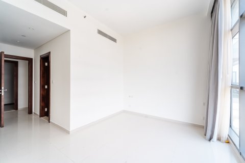 Apartment in Dubai 2 bedrooms, 168 sq.m. № 97011 - photo 8