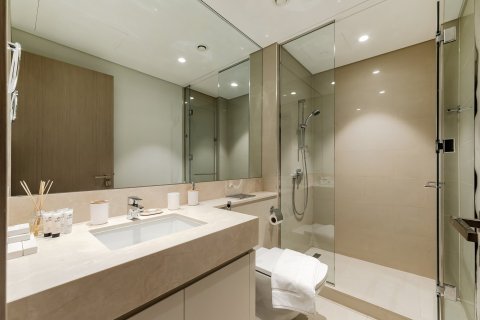 Купить квартиру в Даунтаун Дубай (Даунтаун Бурдж Дубай), Дубай: 3 спальни, 140м², № 97024 - фото 17