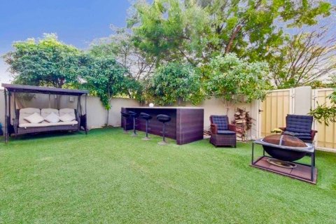 Villa en Dubai, 9 dormitorios, 432 m², № 97014 - foto 19