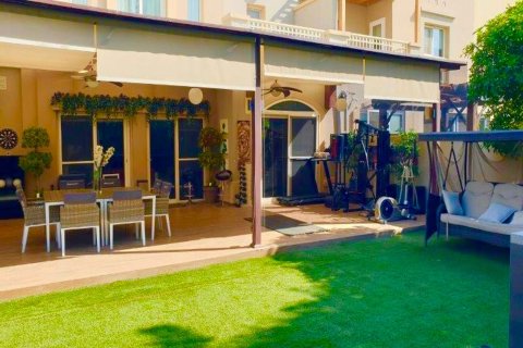 Villa en Dubai, 9 dormitorios, 432 m², № 97014 - foto 15