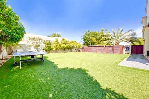 Villa en Dubai, 9 dormitorios, 432 m², № 97014 - foto 21