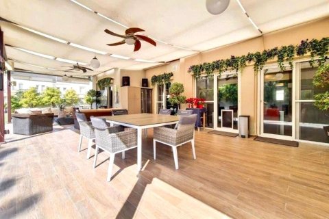 Villa en Dubai, 9 dormitorios, 432 m², № 97014 - foto 14