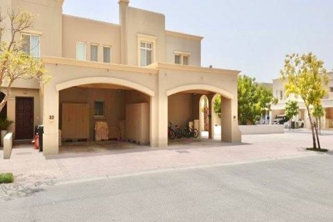 Villa en Dubai, 9 dormitorios, 432 m², № 97014 - foto 23
