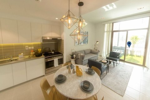 Apartment in Zabeel, Dubai 2 bedrooms, 140 sq.m. № 61115 - photo 1