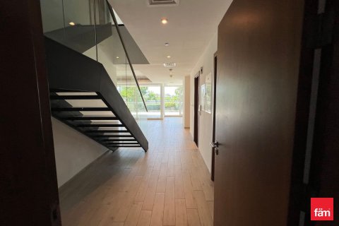 Appartement à Dubai, 4 chambres, 423.3 m², № 109240 - photo 2