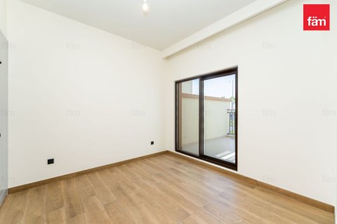Townhouse in Dubai 4 bedrooms, 143.9 sq.m. № 109242 - photo 14