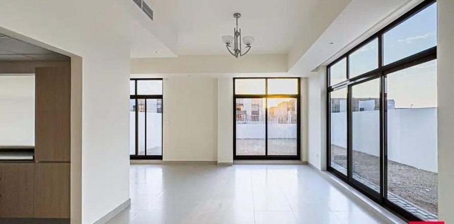 Таунхаус в Meydan, Дубай, 4 спальни, 251.8м², № 9870