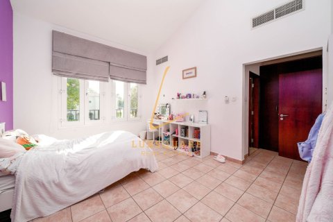 Снять в аренду таунхаус в Green Community, Дубай: 3 спальни, 375м², № 92976 - фото 19