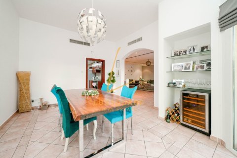 Снять в аренду таунхаус в Green Community, Дубай: 3 спальни, 375м², № 92976 - фото 6