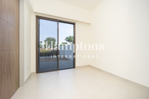 Townhouse in The Valley, Dubai 4 bedrooms, 286.49984558 sq.m. № 95867 - photo 9