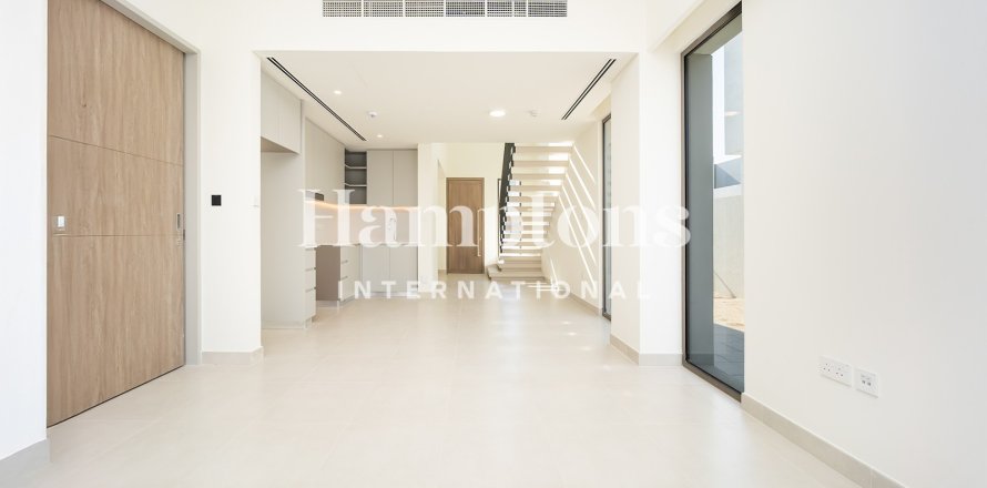 Townhouse in The Valley, Dubai 4 bedrooms, 286.5 sq.m. № 95867