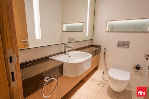 Appartement à Al Jaddaf, Dubai, 2 chambres, 108.2 m², № 85823 - photo 12