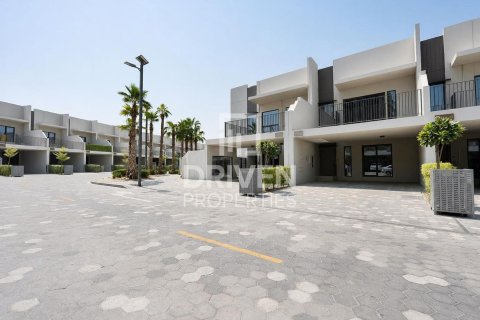Townhouse in Mohammed Bin Rashid City, Dubai 4 bedrooms, 331.29 sq.m. № 125182 - photo 23