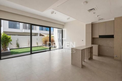 Townhouse in Mohammed Bin Rashid City, Dubai 3 bedrooms, 136.85 sq.m. № 125181