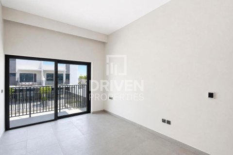 Townhouse in Mohammed Bin Rashid City, Dubai 3 bedrooms, 136.85 sq.m. № 125181 - photo 11