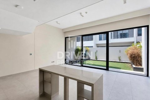 Townhouse in Mohammed Bin Rashid City, Dubai 3 bedrooms, 136.85 sq.m. № 125181 - photo 15