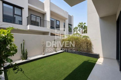 Townhouse in Mohammed Bin Rashid City, Dubai 3 bedrooms, 136.85 sq.m. № 125181 - photo 25