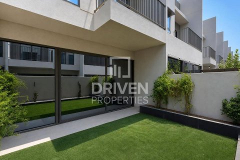 Townhouse in Mohammed Bin Rashid City, Dubai 3 bedrooms, 136.85 sq.m. № 125181 - photo 27